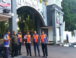 Perumda Parkir Makassar Turunkan TRC Menata Kendaraan Depan Kantor Gubernur Sulsel