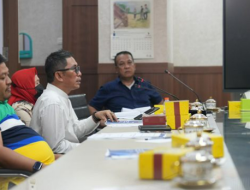 Sekretaris Bapenda Hadiri Rapat Monitoring dan Evaluasi SKPD Kota Makassar Triwulan II Tahun Anggaran 2024