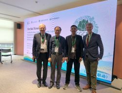 Mahasiswa Pascasarjana Farmasi UNIMERZ Perkenalkan Lontara Pabbura di Konferensi Global Penelitian Herbal di China