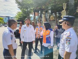 Sambut Penilaian Adipura, Perumda Parkir Makassar Turunkan TRC Menata Parkiran di Boulevard