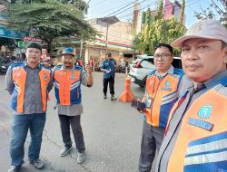 Tanpa Libur, Personil TRC Perumda Parkir Makassar Mengatur Parkiran Kendaaraan Tamu HUT Makassar