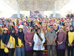 Kadis Pendidikan Kota Makassar Dampingi Bunda PAUD pada Family Fun Culture Carnaval