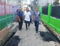 Camat Makassar Tinjau Pembenahan Lorong Wisata di Kelurahan Maricaya