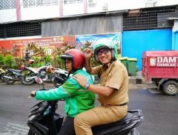 Datang dan hadiri Acara, Camat Makassar Gunakan Transportasi Ojek Online