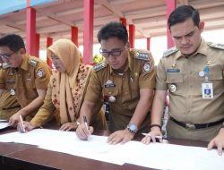 Camat Akbar Yusuf Hadiri Penyerahan Unit Kendaraan Pemadam Bermotor oleh Wali Kota Makassar