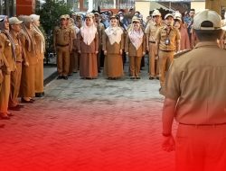 Pimpin Apel Pagi, Pesan Camat Manggala: Jaga Kedisiplinan dan Loyalitas