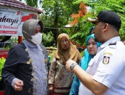 Camat Panakkukang Dampingi Ketua TP PKK Makassar Kunjungi Lorong Peduli Inflasi