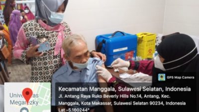 Puluhan Warga Lansia di Kecamatan Manggala Mengikuti Vaksinasi