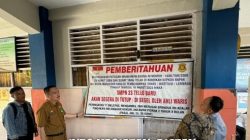 Dinas Pertanahan Makassar Cabut Paksa Spanduk Warga di SMPN 23 Makassar